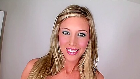 Samantha Saint
