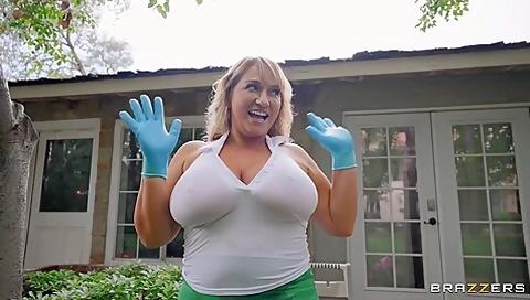 Miss Raquel And Melony Melons In And Pawgs Interracial Thre