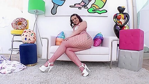 Mandy Muse Vs Logan Long