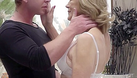 Anie Darling In 3-way: Young Anie And 69yo Slut