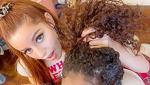 Vanna Bardot, Kenzie Reeves And Scarlit In Wanna Cum While Shopping?