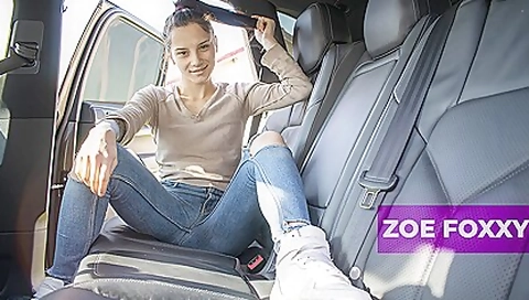 Brunette teen 18+ Backseat Fucking; Amateur Babe In The Car With Zoe Foxxy